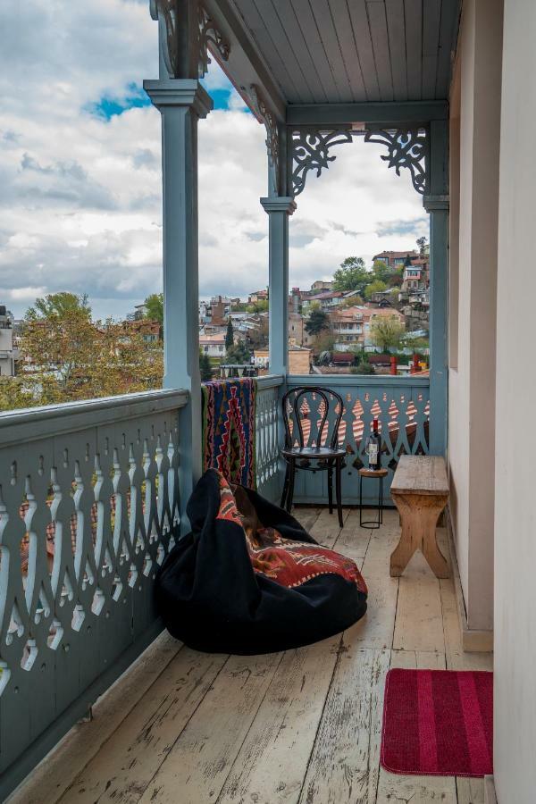 Postcard Balconies Apartment Tbilisi Exterior photo